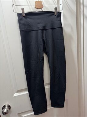 Lululemon WUNDER UNDER HIGH-RISE CROP 23" *FULL-ON LUXTREME